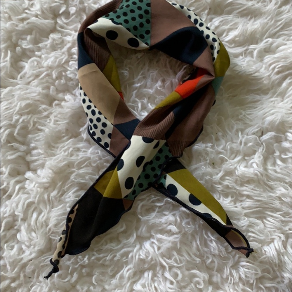 Accessory scarf
